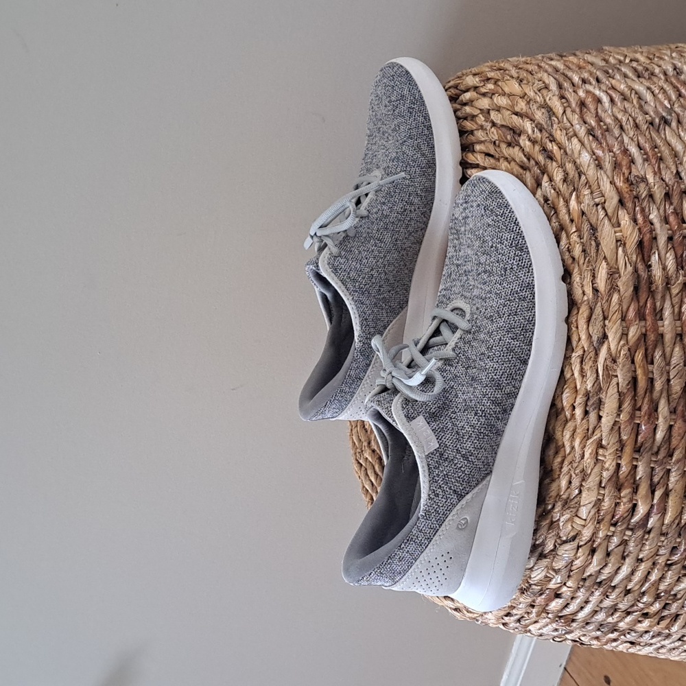 Kizik Unisex‎ Madrid Eco Knit Comfort Sneakers Heathered Grey Size M 8/W 9.5